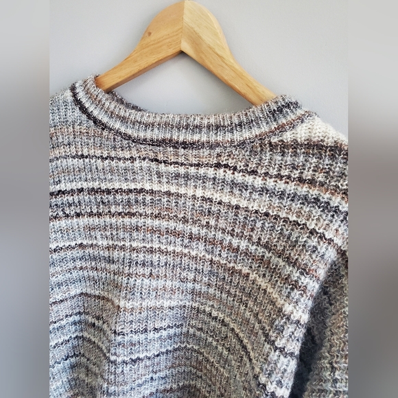 Garage striped crop knit crewneck sweater. Womens medium euc - Picture 5 of 8